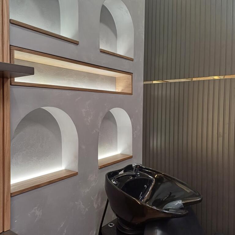 Dyqan me qira Rruga "Bilal Golemi", Komuna e Parisit, Tiranë