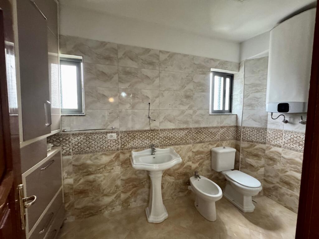 📣 QERA Apartament 4+1 Me 2 Tualete 📍 Kinostudio ✨