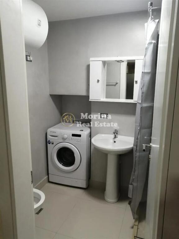 Qera, Hyrje Private 2+1, Komisariati 4,  450 euro/muaj