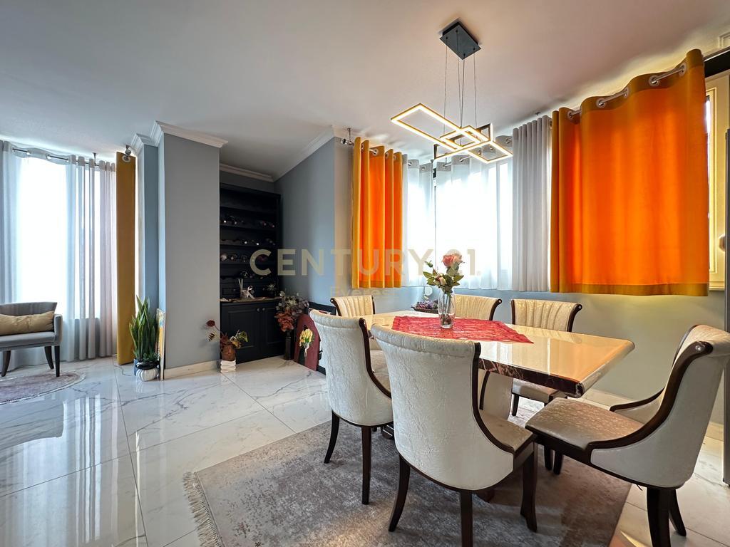 🏡 Yzberisht – Apartment 3+1+2 for sale (with possibility to divide into two housing units)