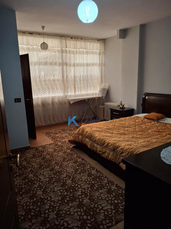 Apartament 2+1 me qira ne Astir, prane bar Bohem