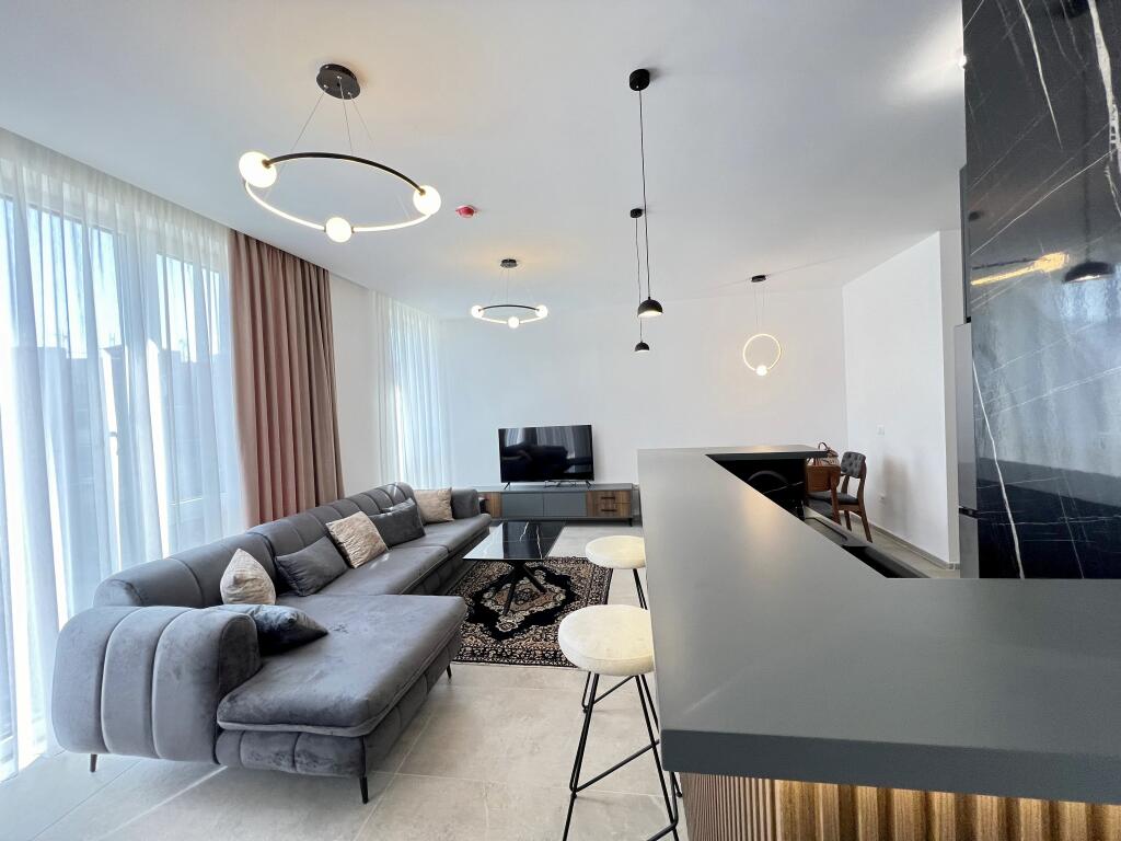 📣 SUPER RENT Apartment 2+1 With 2 Bathrooms And Parking Spot 📍 Dry Lake, Tirana ✨
