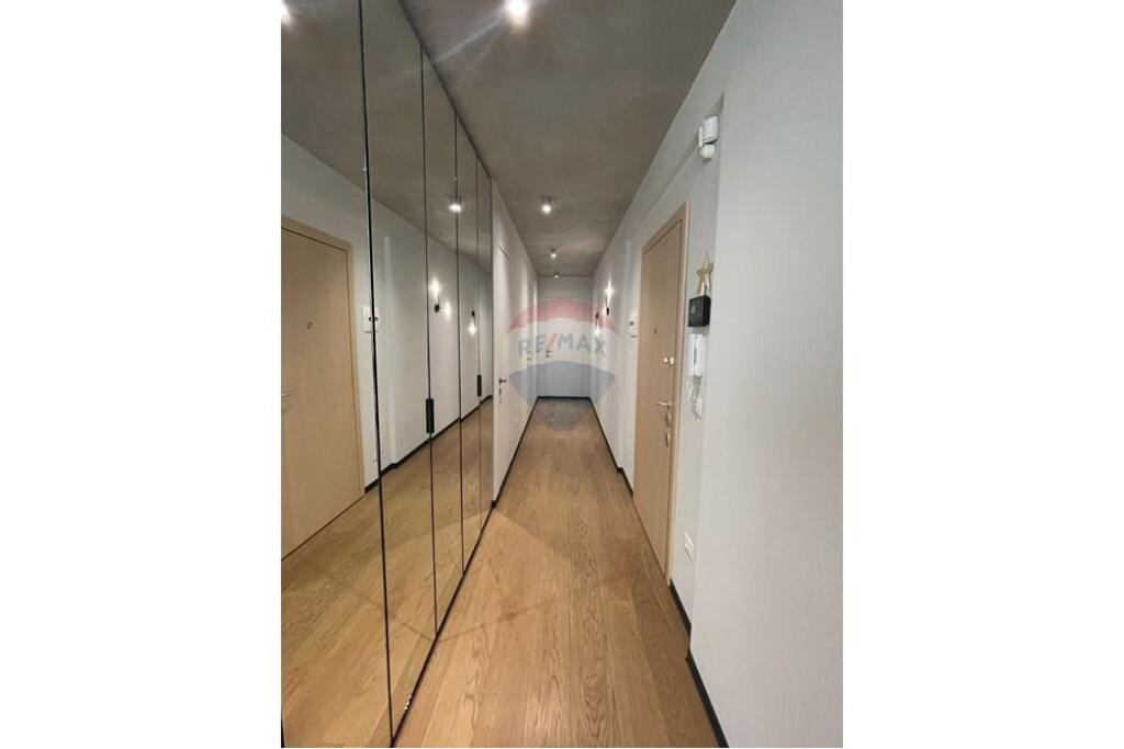 Apartament 3+1 me qira Stadiumi Dinamo