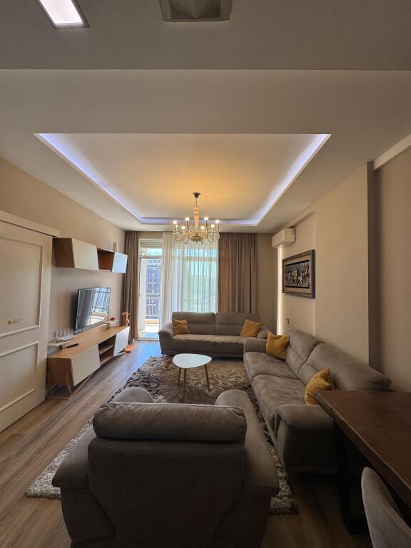 APARTAMENT 2+1 ME QIRA TEK ISH FUSHA E AVIACIONIT