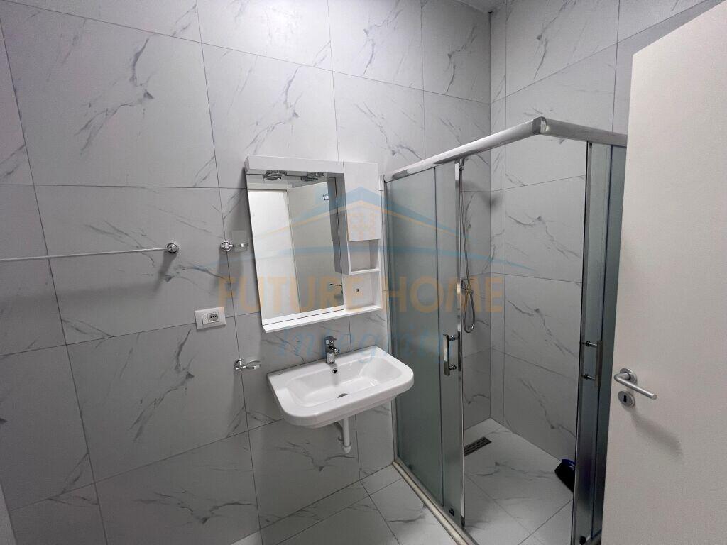 Affitto, Appartamento 2+1, Complesso Mangalem, Tirana. 450 €