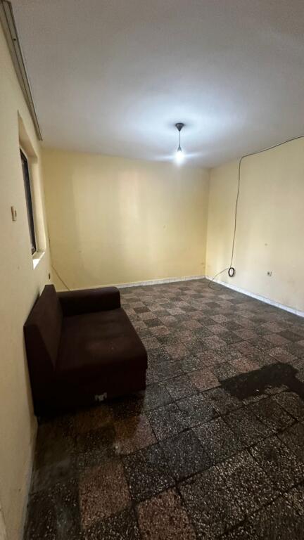 SHITET APARTAMENT 1+1 RRUGA HOXHA TAHSIM 118.000 EURO