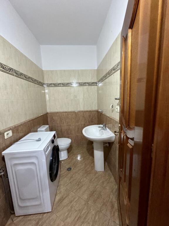 📣 QERA Apartament 4+1 Me 2 Tualete 📍 Kinostudio ✨