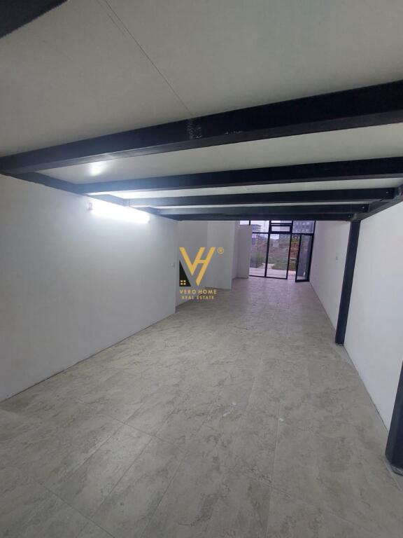 SHOP FOR SALE 106 M2 AT THE TURDIU COMPLEX, FORMER AVIATION FIELD 230,000 EURO