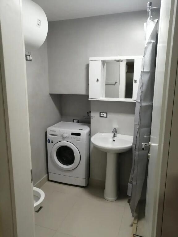 APARTAMENT ME QERA 2+1 ALLIAS 45.000 LEKE