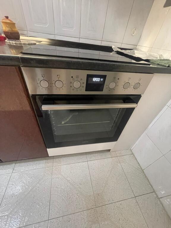 Apartament 2+1 me qira në Qytet Studenti, Tiranë