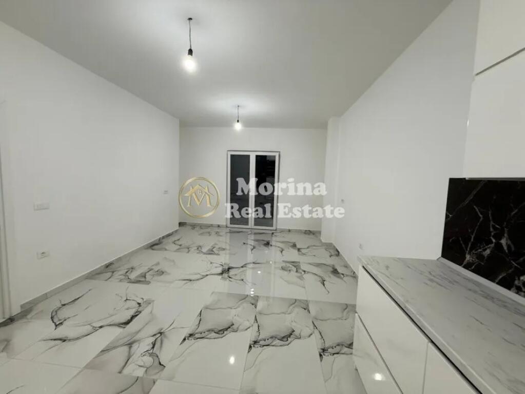 shtepi private 2+1 ”Mezez Kashar” 350 Euro/Muaj