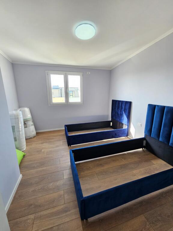 SUPER APARTAMENT 2+1 NE PLAZHIN ILIRIA PRANE HOTEL FLORIDA