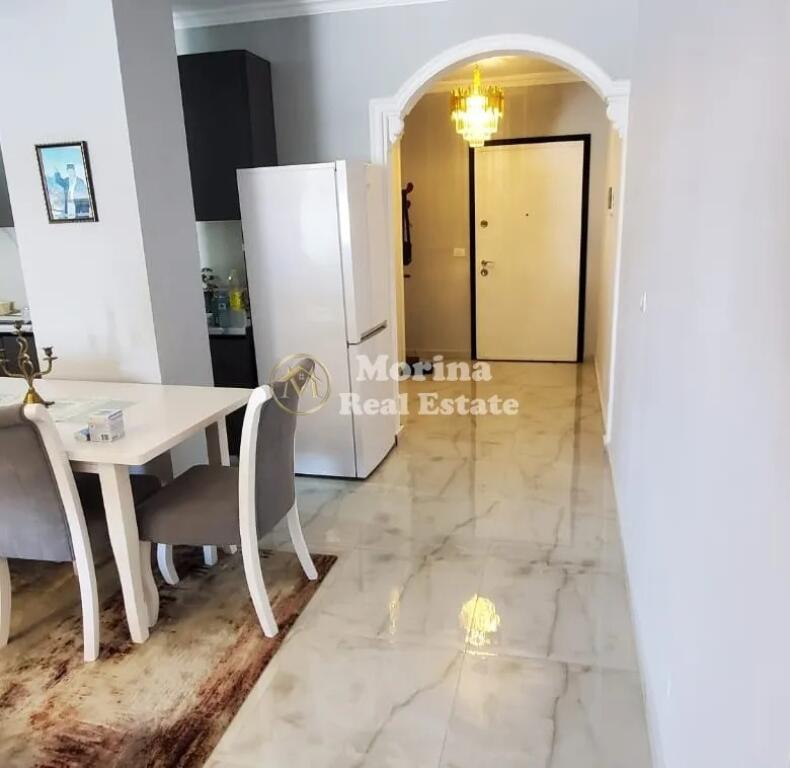Affitto, Appartamento 2+1, Comune di Parigi, 650 euro/mese
