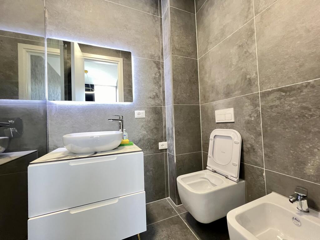 📣 SUPER RENT Apartment 2+1 With 2 Bathrooms And Parking Spot 📍 Dry Lake, Tirana ✨