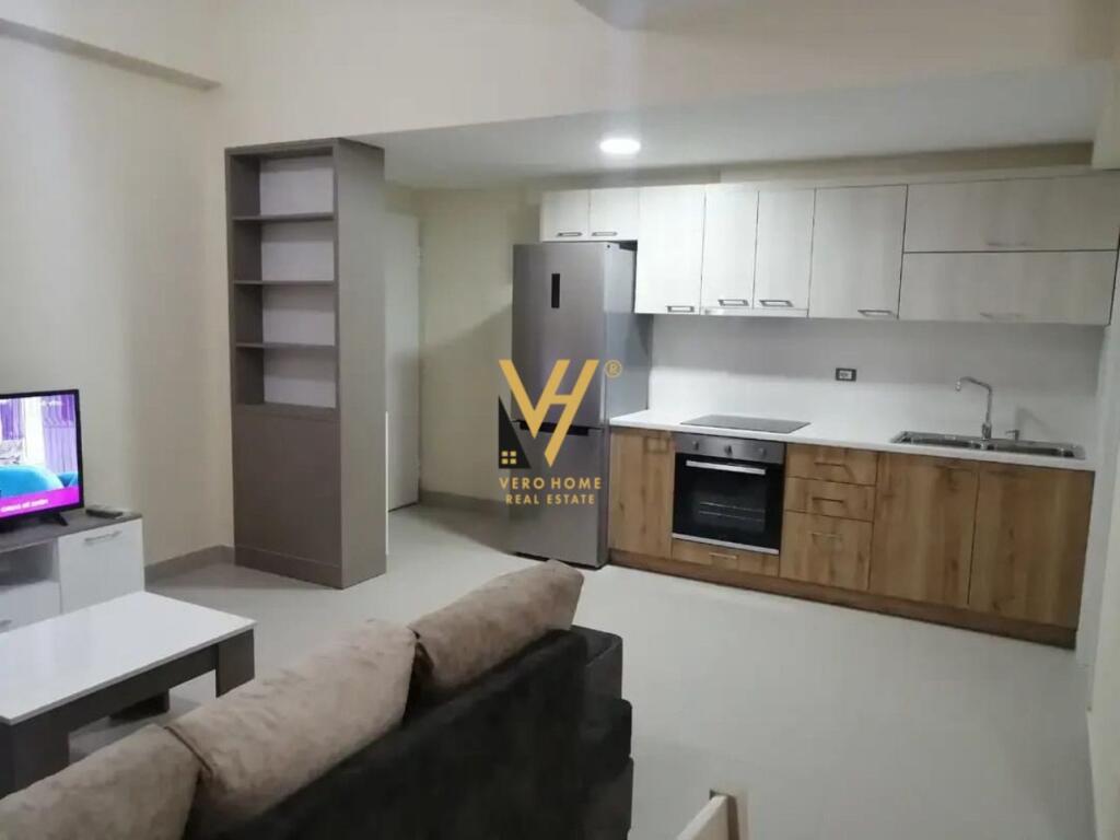 JEPET APARTAMENT 2+1+BLK ME QERA NE ALLIAS 450 EURO