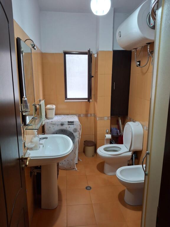 Apartament 2+1 me qira ne zonen e Astirit