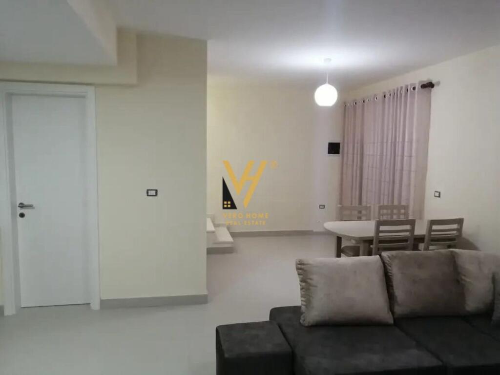 JEPET APARTAMENT 2+1+BLK ME QERA NE ALLIAS 450 EURO