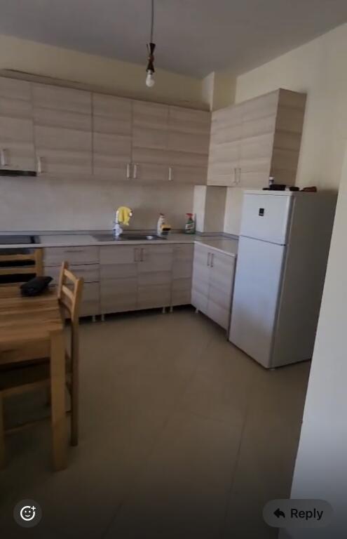1+1,furnished peti street dry lake,400 euro