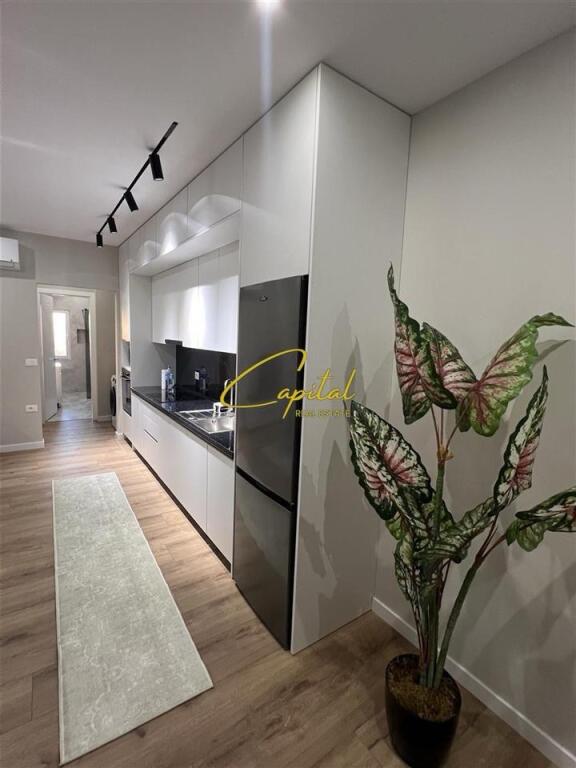 APARTAMENT ME QERA 1+1 LIQENI I FARKES 60.000 LEKE