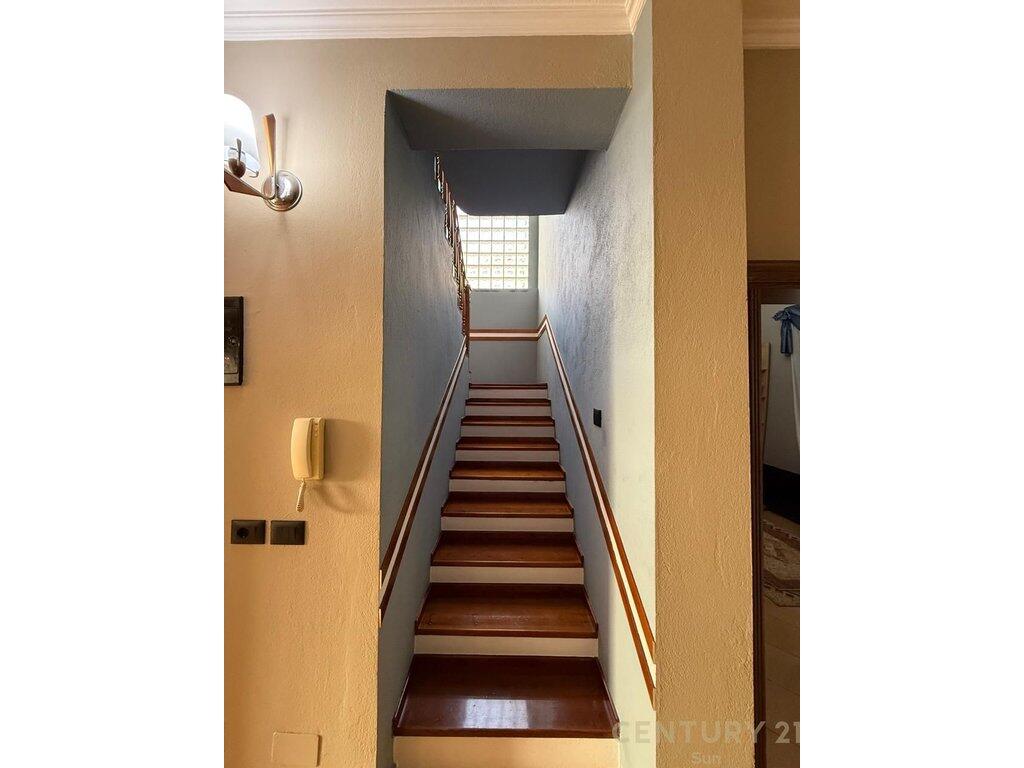 🏡 Vilë 4+2 në Shitje – Don Bosco, Tiranë