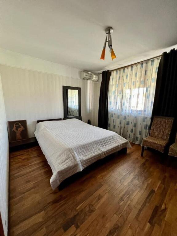 Bllok, shesim apartament 2+1