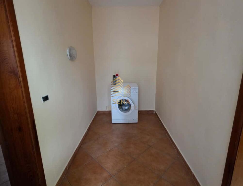 Qira,Hyrje Private,1+1+bllk, Kinostudio, 50.000 ALL/Muaj i Diskutueshem