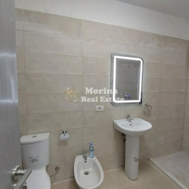 Qera, Apartament 3+1 , 5 Maj, 500 Euro/Muaj