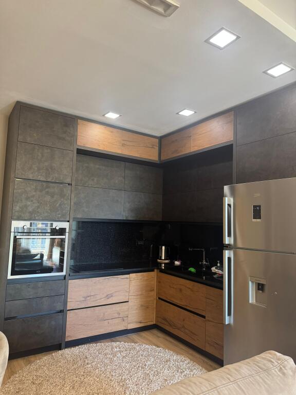 APARTAMENT 2+1 ME QIRA TEK ISH FUSHA E AVIACIONIT