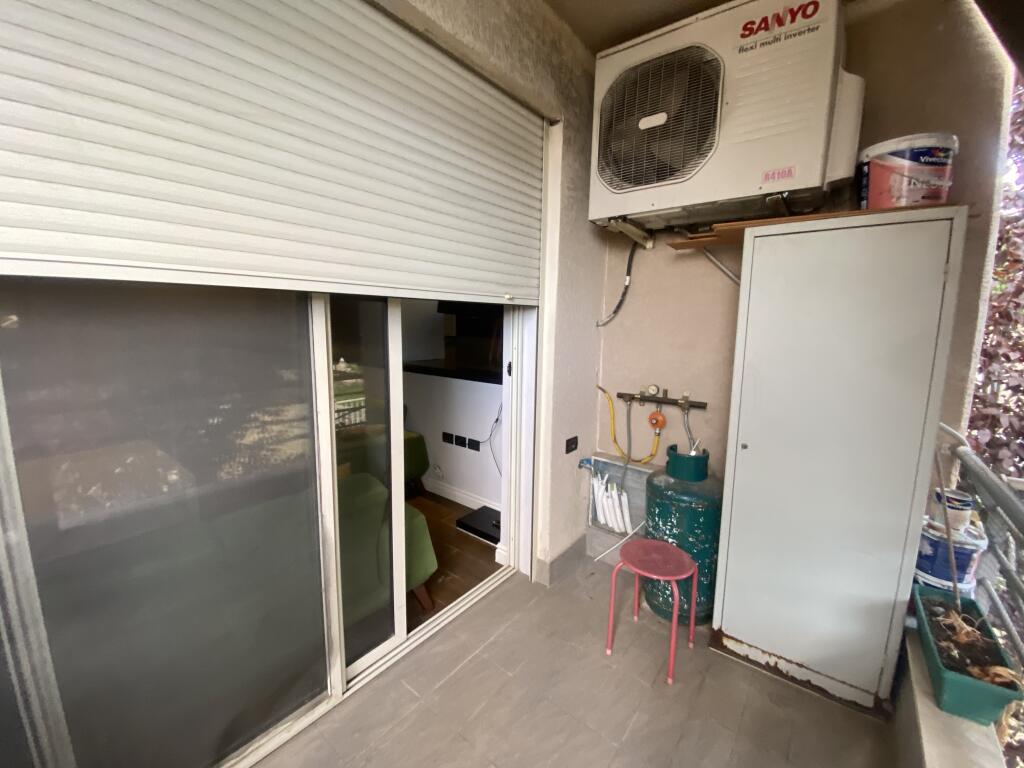 2+1,i mobiluar rruga peti liqeni i thate,cmimi 500 euro