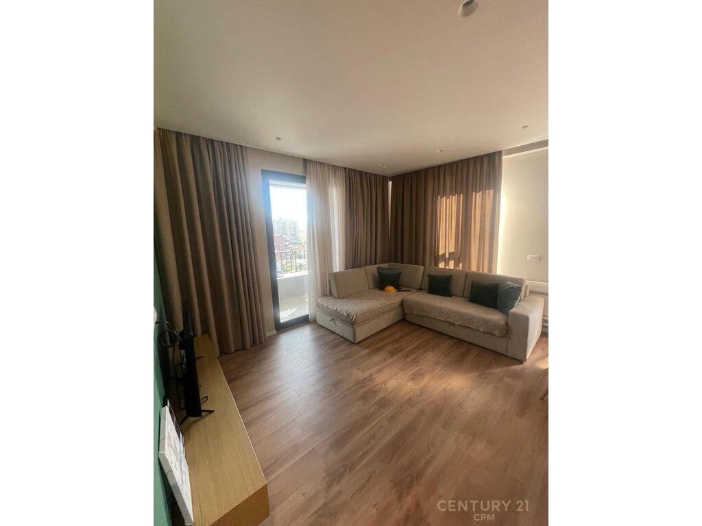Apartament me qira 2+1+2 me post parkimi – Rruga Jordan Misja