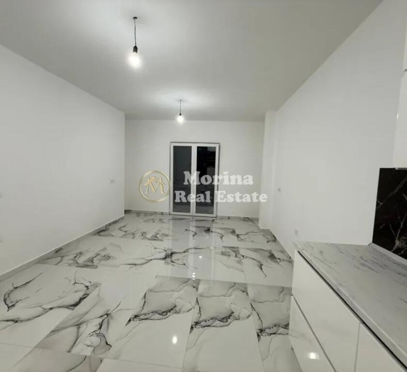 shtepi private 2+1 ”Mezez Kashar” 350 Euro/Muaj