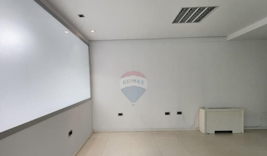 Rent- Office near the Artistic High School