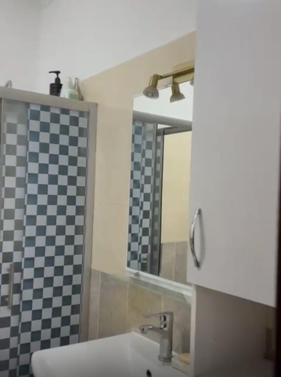 Appartamento 2+1+1 In Affitto Posto Auto + 1 Balcone