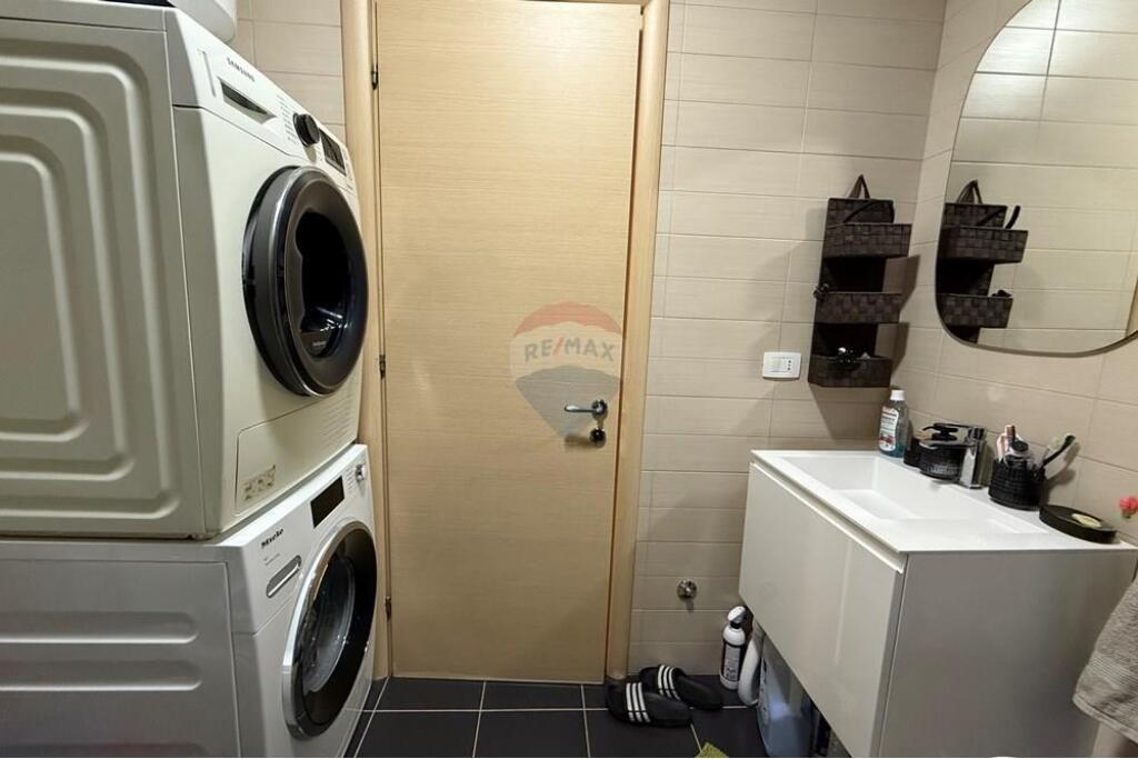 Shitet apartament 2+1+2 tek Kompleksi AnnA