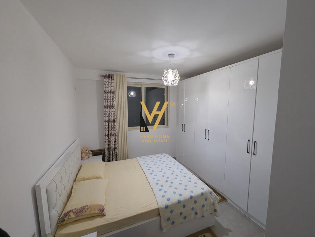 JEPET APARTAMENT 1+1+BLK ME QERA NE SHKOZE 400 EURO