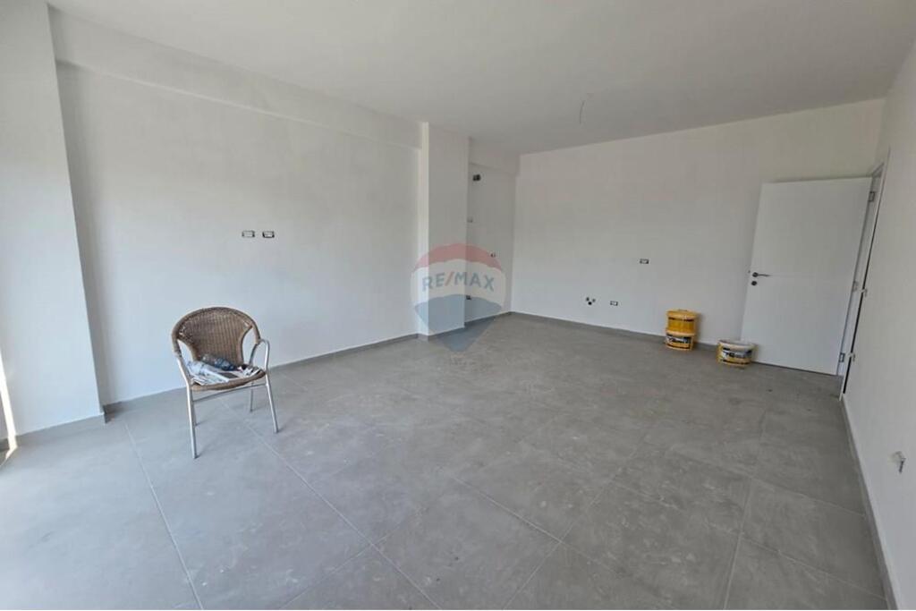 Apartament 2+1 per shitje tek Liqeni That!