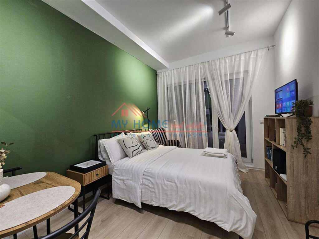 Monolocali in vendita 21 Dhjetori Tirana