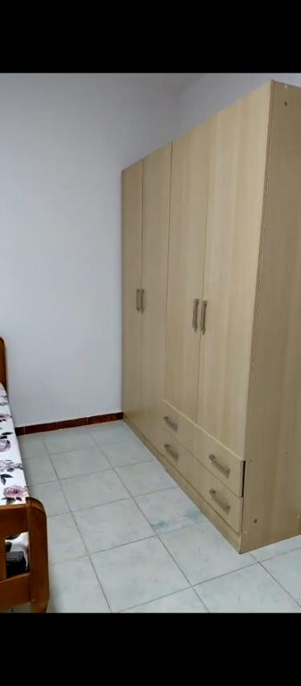 APARTAMENT 1+1. 30000 LEKE.QYETET STUDENTI