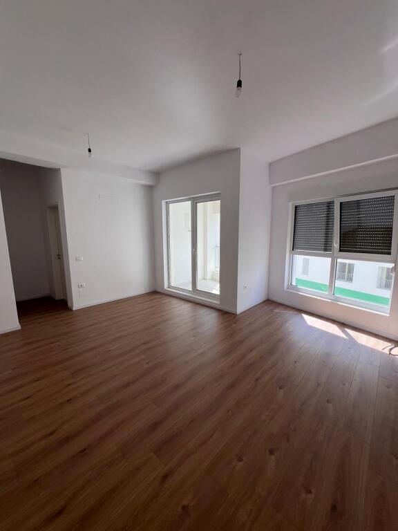Shitet apartament 1+1 tek Kompleksi Kaimi!