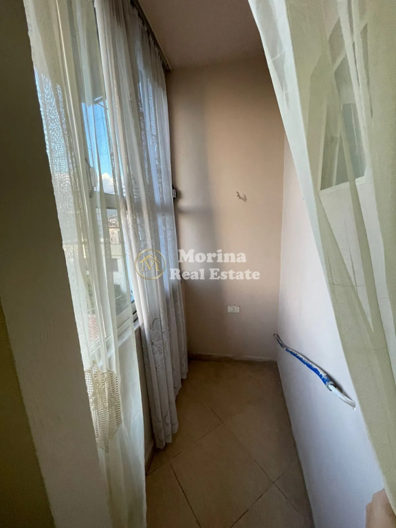 qera, Apartament  1+1, te Shkolla Bajram Curri, 350 euro/muaj