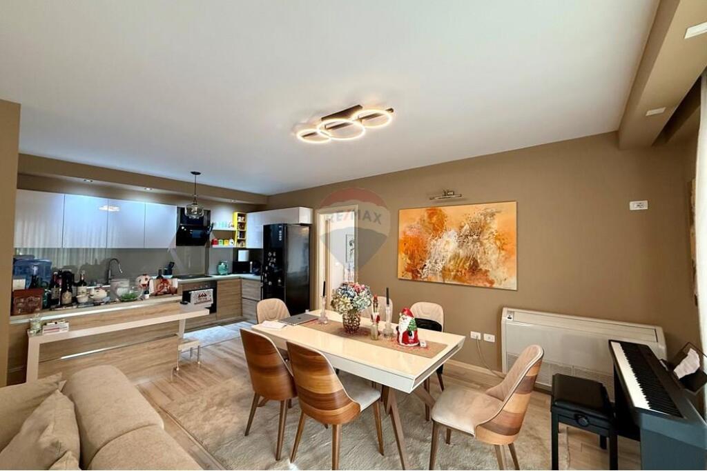 Shitet apartament 2+1+2 tek Kompleksi AnnA