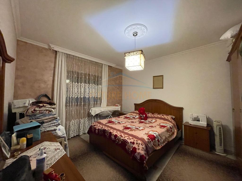 For sale, Apartment 2+1+2, Kinostudio, Tirane