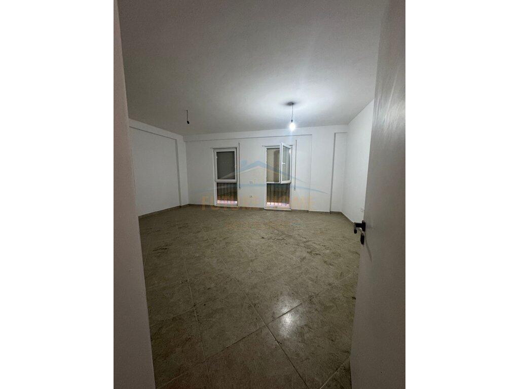 VENDESI APPARTAMENTO 2+1, RESIDENZA EURO 3D, SELITE.