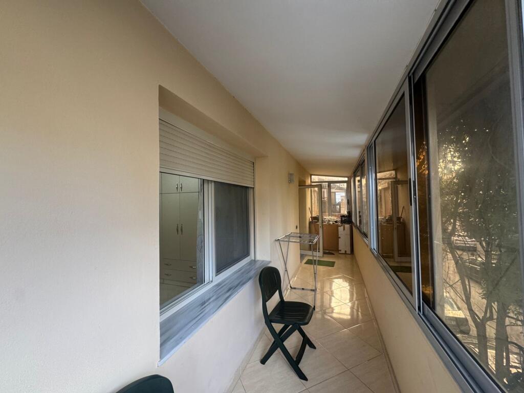 Jepet Me Qera Apartament 1+1+1 Ballkon
