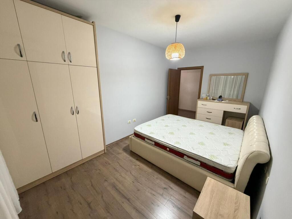 🏡 Appartamento 2+1+2 in Affitto 📍 Yzberisht, Via 3 Deshmoret, Tirana