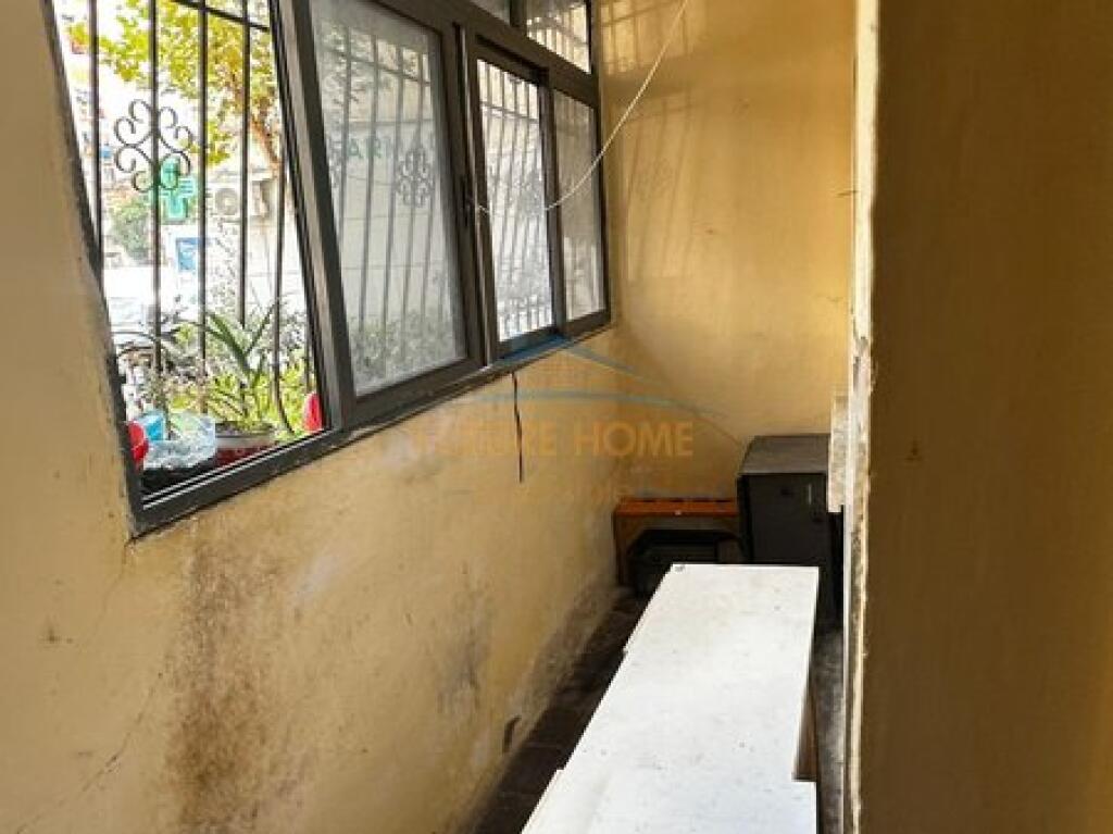 For sale, Apartment 1+1, Pazari i Ri, Tirane.