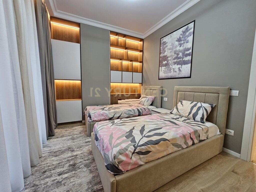 Apartament 2+1+2 me Qera – Rruga e Barrikadave