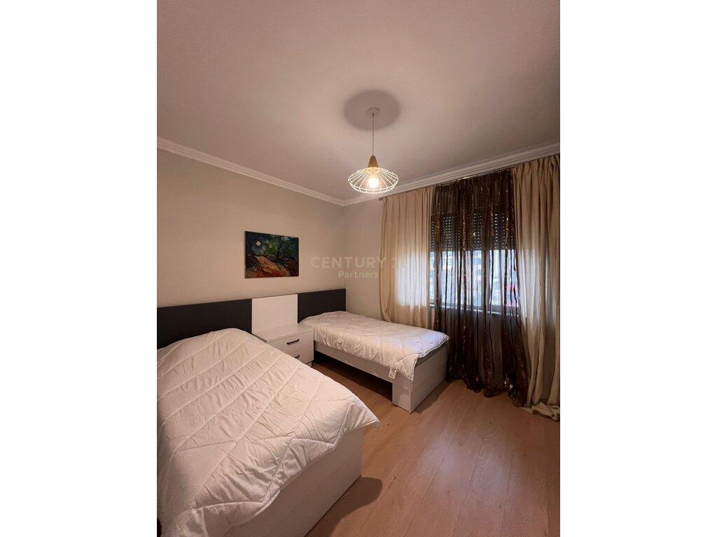 Apartment 3+1+2 for Rent in the Center, near the Square🏙️ – Tirana