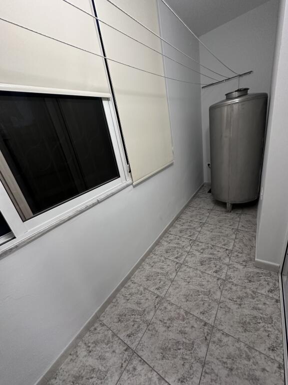 Jepet Me Qera Apartament 2+1+2 Tualete +1 Ballkon