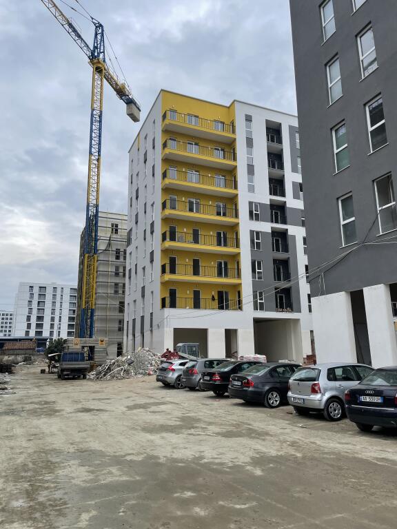 Apartment 2+1 for sale, Tirana Entry